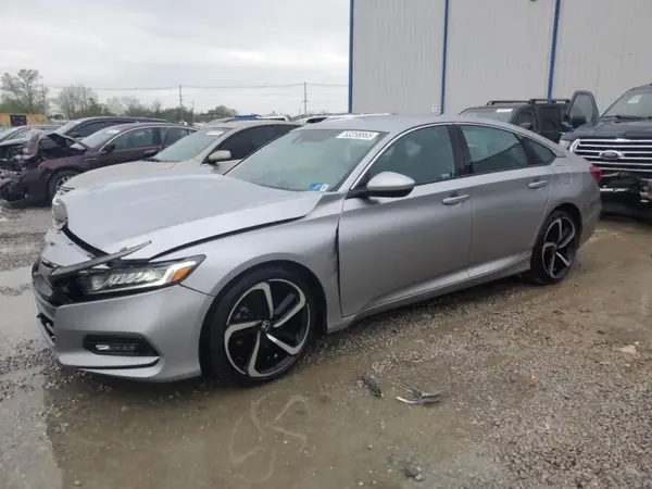 1HGCV1F32JA203006 2018 HONDA ACCORD - Image 1
