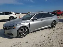 1HGCV1F32JA212210 2018 HONDA ACCORD