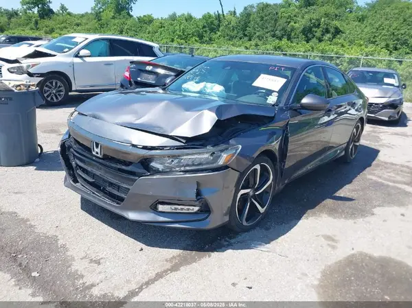 1HGCV1F32JA214393 2018 HONDA ACCORD - Image 2
