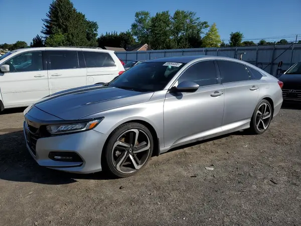 1HGCV1F32JA215303 2018 HONDA ACCORD - Image 1