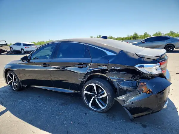 1HGCV1F32JA217276 2018 HONDA ACCORD - Image 2