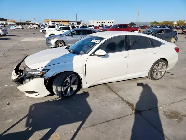 1HGCV1F32JA217360 2018 HONDA ACCORD - Image 1