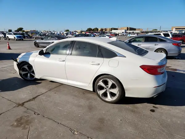 1HGCV1F32JA217360 2018 HONDA ACCORD - Image 2