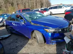 1HGCV1F32JA220291 2018 HONDA ACCORD