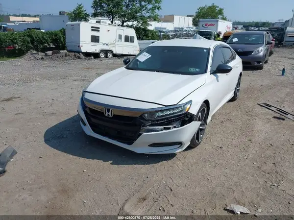 1HGCV1F32JA237186 2018 HONDA ACCORD - Image 2