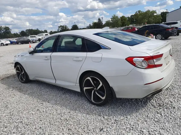 1HGCV1F32JA237219 2018 HONDA ACCORD - Image 2