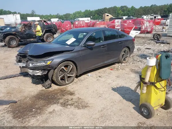 1HGCV1F32JA240654 2018 HONDA ACCORD - Image 2