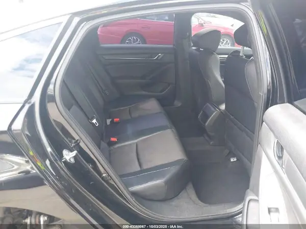 1HGCV1F32JA243215 2018 HONDA ACCORD - Image 8
