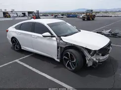 1HGCV1F32JA245398 2018 HONDA ACCORD