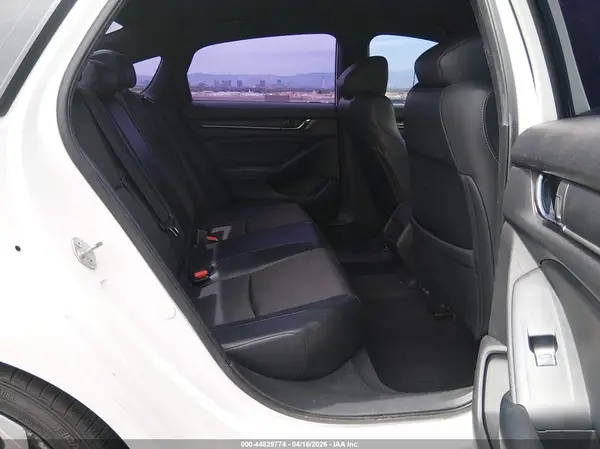 1HGCV1F32JA245398 2018 HONDA ACCORD - Image 8