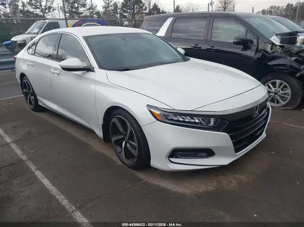 1HGCV1F32JA251105 2018 HONDA ACCORD - Image 1