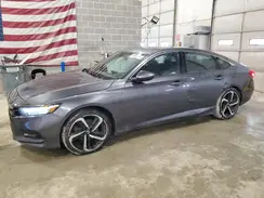 1HGCV1F32JA252884 2018 HONDA ACCORD