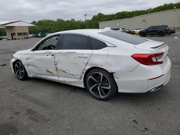 1HGCV1F32JA255526 2018 HONDA ACCORD - Image 2