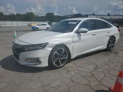 1HGCV1F32JA255736 2018 HONDA ACCORD
