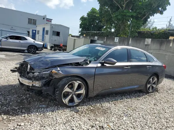 1HGCV1F32JA263691 2018 HONDA ACCORD - Image 1