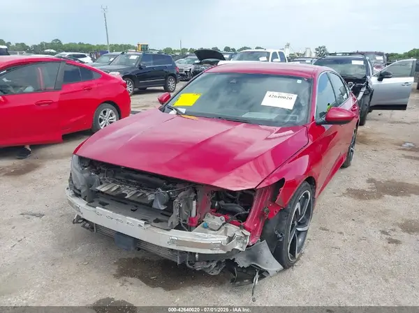 1HGCV1F32JA263867 2018 HONDA ACCORD - Image 2
