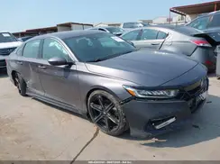 1HGCV1F32JA263982 2018 HONDA ACCORD