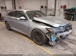 1HGCV1F32JA800169 2018 HONDA ACCORD