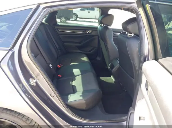 1HGCV1F32KA007925 2019 HONDA ACCORD - Image 8