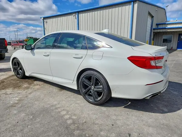 1HGCV1F32KA014518 2019 HONDA ACCORD - Image 2