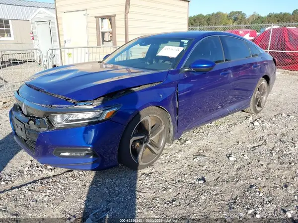 1HGCV1F32KA015538 2019 HONDA ACCORD - Image 2
