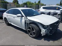 1HGCV1F32KA016477 2019 HONDA ACCORD
