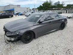 1HGCV1F32KA024840 2019 HONDA ACCORD