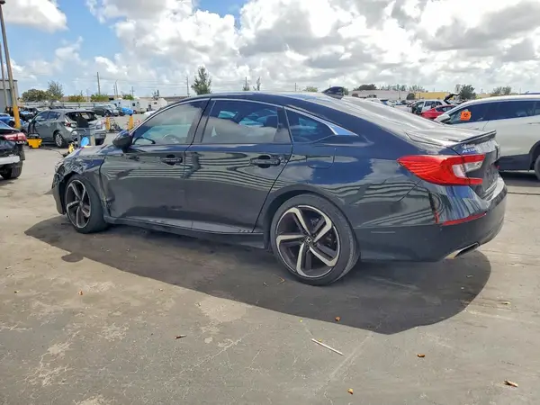 1HGCV1F32KA027060 2019 HONDA ACCORD - Image 2