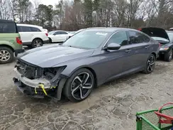 1HGCV1F32KA033201 2019 HONDA ACCORD