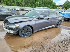 1HGCV1F32KA038561 2019 HONDA ACCORD