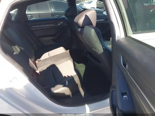 1HGCV1F32KA044800 2019 HONDA ACCORD - Image 8