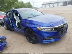 1HGCV1F32KA045686 2019 HONDA ACCORD