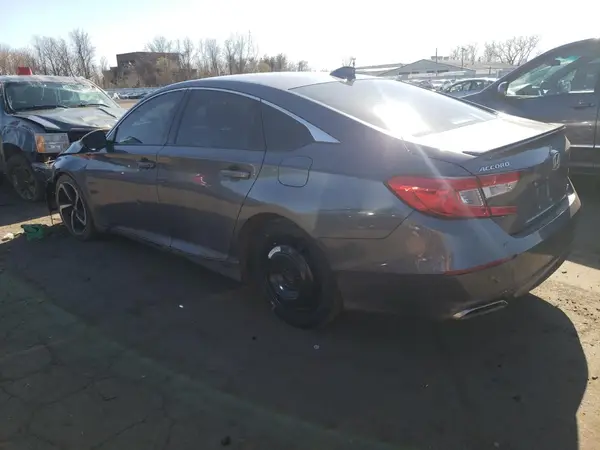 1HGCV1F32KA048183 2019 HONDA ACCORD - Image 2
