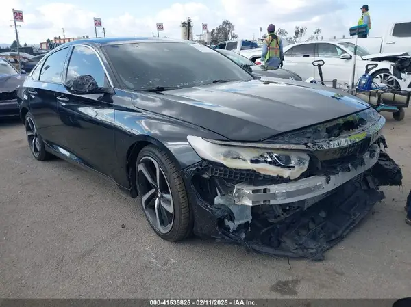 1HGCV1F32KA051424 2019 HONDA ACCORD - Image 1