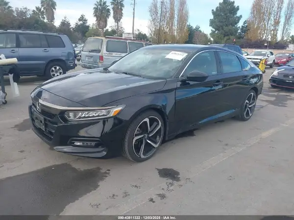 1HGCV1F32KA058051 2019 HONDA ACCORD - Image 2