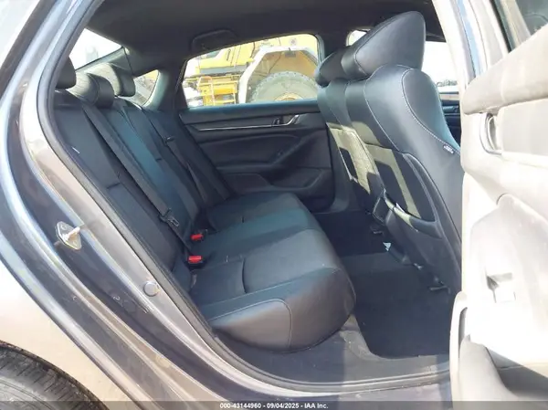 1HGCV1F32KA059569 2019 HONDA ACCORD - Image 8