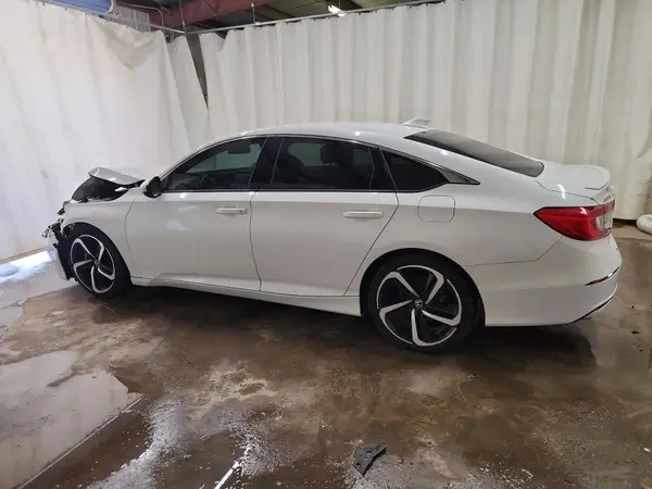 1HGCV1F32KA067087 2019 HONDA ACCORD - Image 2