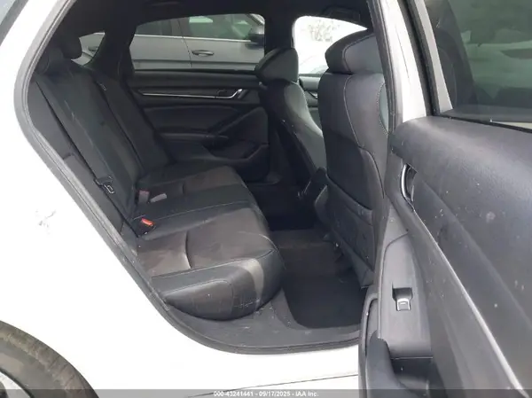 1HGCV1F32KA069633 2019 HONDA ACCORD - Image 8