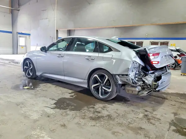 1HGCV1F32KA080969 2019 HONDA ACCORD - Image 2