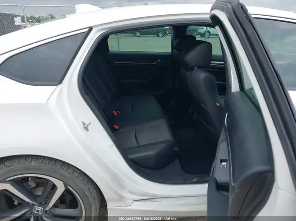 1HGCV1F32KA082317 2019 HONDA ACCORD - Image 8