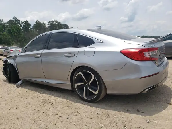 1HGCV1F32KA104607 2019 HONDA ACCORD - Image 2