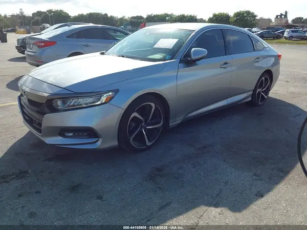 1HGCV1F32KA106289 2019 HONDA ACCORD - Image 2