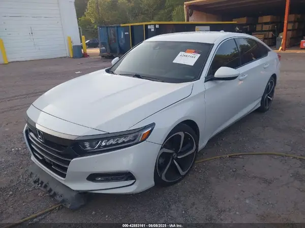 1HGCV1F32KA107605 2019 HONDA ACCORD - Image 2