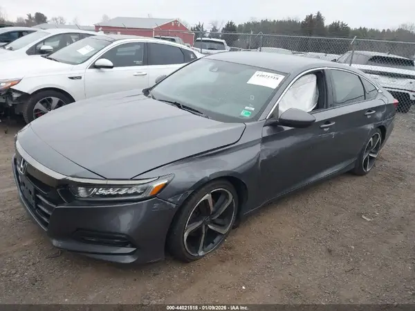 1HGCV1F32KA109189 2019 HONDA ACCORD - Image 2