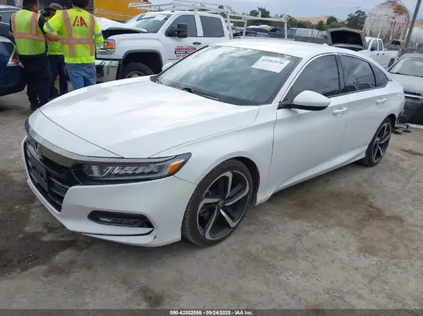 1HGCV1F32KA114148 2019 HONDA ACCORD - Image 2