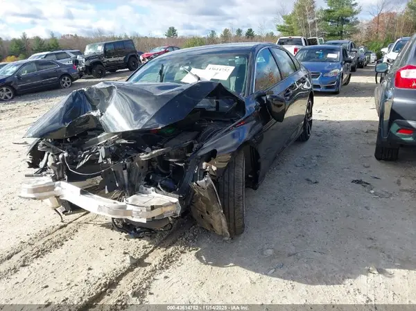 1HGCV1F32KA115641 2019 HONDA ACCORD - Image 2