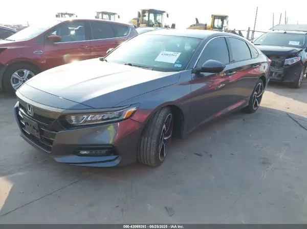 1HGCV1F32KA123237 2019 HONDA ACCORD - Image 2