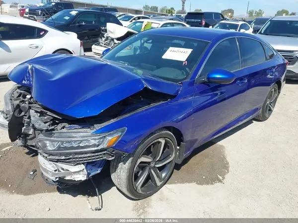 1HGCV1F32KA123710 2019 HONDA ACCORD - Image 2