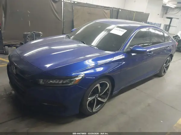 1HGCV1F32KA127272 2019 HONDA ACCORD - Image 2