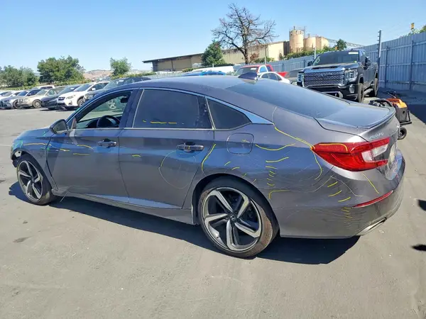 1HGCV1F32KA129975 2019 HONDA ACCORD - Image 2
